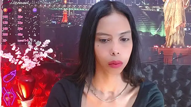 Snapshot of Catalella_Ar chatting on 17, 5, 2026 Catalella Ar online show from 17, 5, 2026