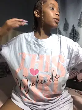 Nicole Liam  online show from 5, 11, 2025