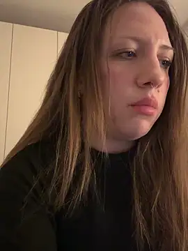 Snapshot of Sashabunny chatting on 29, 11, 2025 Sashabunny online show from 29, 11, 2025