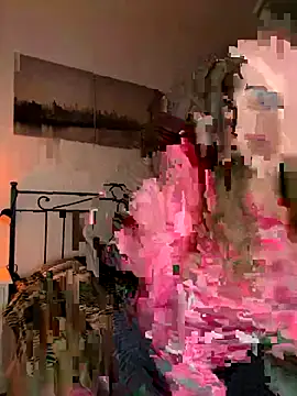 Snapshot of Sashabunny chatting on 13, 12, 2025 Sashabunny online show from 13, 12, 2025