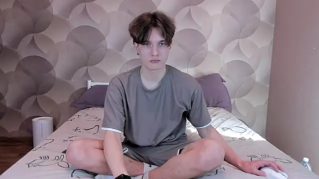 Snapshot of Ian_Flor chatting on 10, 4, 2026 Ian Flor online show from 10, 4, 2026