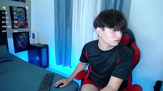 Snapshot of andyboy- chatting on 7, 12, 2024 andyboy- online show from 7, 12, 2024