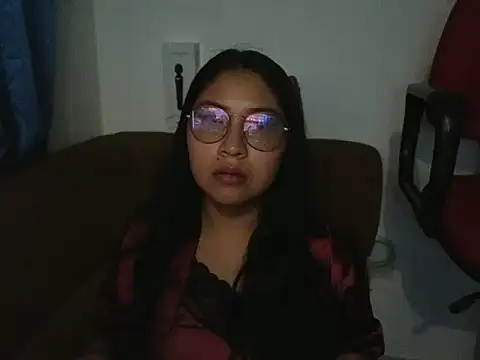 Caroll Luna online show from 25, 12, 2024