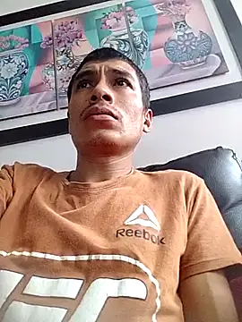 Snapshot of 008Alexan chatting on 4, 2, 2025 008Alexan online show from 4, 2, 2025