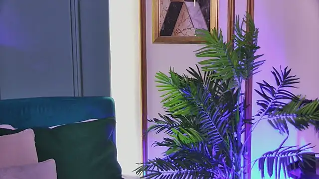 LunaWills  online show from 7, 2, 2026