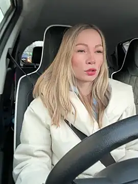 LavenderHot online show from 8, 2, 2025