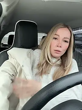 LavenderHot online show from 14, 2, 2025