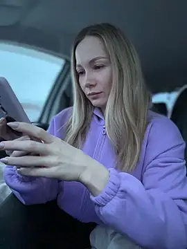 LavenderHot online show from 22, 12, 2025