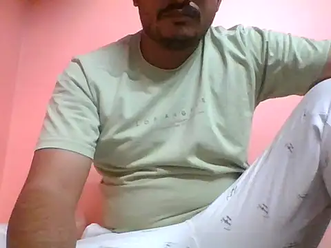 naughtymike0007 online show from 4, 2, 2026