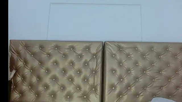 Alessiiaa  online show from 14, 1, 2025