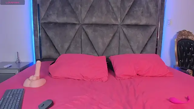 Deiisy Queen online show from 12, 3, 2025