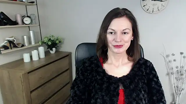 Snapshot of VivianWILD chatting on 30, 12, 2024 VivianWILD online show from 30, 12, 2024