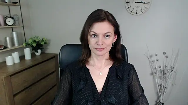 Snapshot of VivianWILD chatting on 14, 1, 2025 VivianWILD online show from 14, 1, 2025