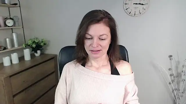 Snapshot of VivianWILD chatting on 20, 1, 2025 VivianWILD online show from 20, 1, 2025