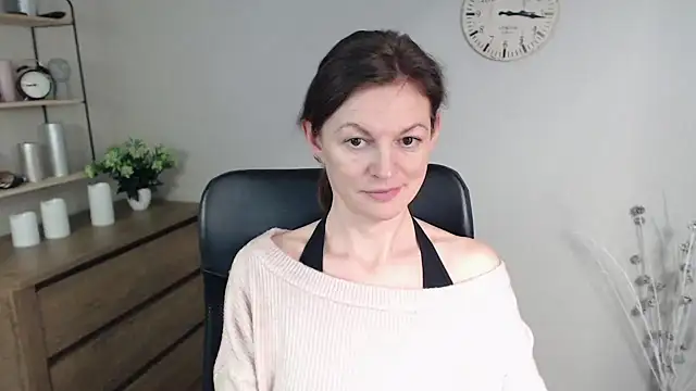 Snapshot of VivianWILD chatting on 20, 1, 2025 VivianWILD online show from 20, 1, 2025