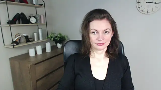 Snapshot of VivianWILD chatting on 28, 1, 2025 VivianWILD online show from 28, 1, 2025