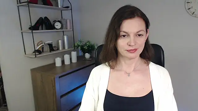 Snapshot of VivianWILD chatting on 14, 2, 2025 VivianWILD online show from 14, 2, 2025