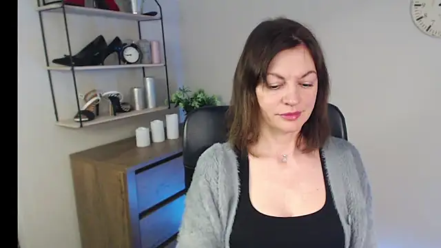 Snapshot of VivianWILD chatting on 21, 2, 2025 VivianWILD online show from 21, 2, 2025