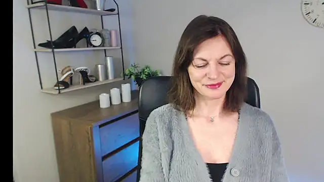 Snapshot of VivianWILD chatting on 21, 2, 2025 VivianWILD online show from 21, 2, 2025