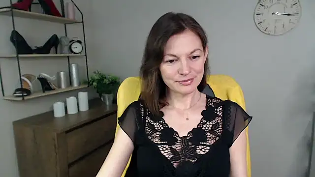 Snapshot of VivianWILD chatting on 27, 2, 2025 VivianWILD online show from 27, 2, 2025