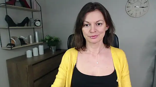 Snapshot of VivianWILD chatting on 27, 2, 2025 VivianWILD online show from 27, 2, 2025