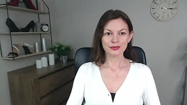 Snapshot of VivianWILD chatting on 28, 2, 2025 VivianWILD online show from 28, 2, 2025