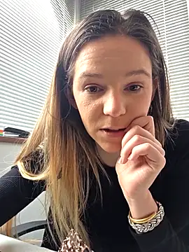 Snapshot of lucie_mehott chatting on 13, 3, 2026 lucie mehott online show from 13, 3, 2026