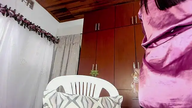 loreth J online show from 21, 12, 2024