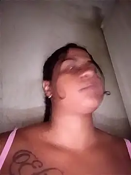 Snapshot of Giselabrunette25 chatting on 17, 1, 2026 Giselabrunette25 online show from 17, 1, 2026