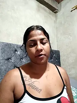 Snapshot of Giselabrunette25 chatting on 20, 2, 2026 Giselabrunette25 online show from 20, 2, 2026