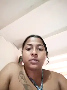 Snapshot of Giselabrunette25 chatting on 28, 2, 2026 Giselabrunette25 online show from 28, 2, 2026