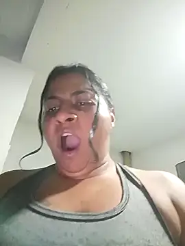 Snapshot of Giselabrunette25 chatting on 28, 3, 2026 Giselabrunette25 online show from 28, 3, 2026