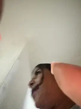 Snapshot of Giselabrunette25 chatting on 2, 4, 2026 Giselabrunette25 online show from 2, 4, 2026