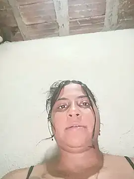 Snapshot of Giselabrunette25 chatting on 23, 7, 2026 Giselabrunette25 online show from 23, 7, 2026