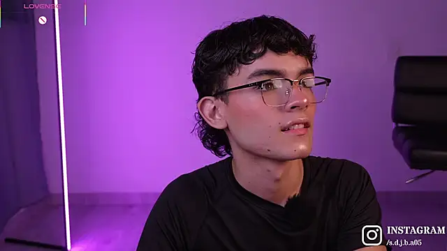 Angelo 018 online show from 9, 3, 2026