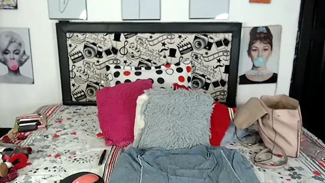 Rihana14 online show from 13, 4, 2026