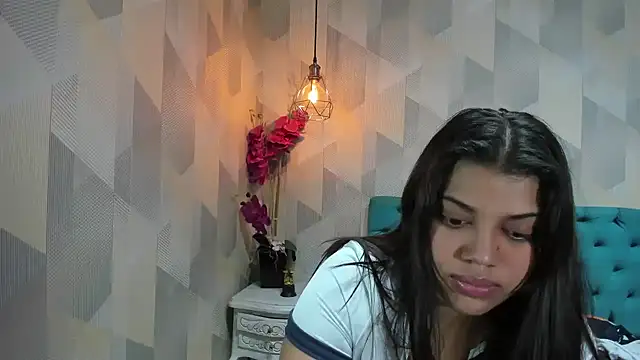 Snapshot of LindaBreeS chatting on 25, 5, 2026 LindaBreeS online show from 25, 5, 2026