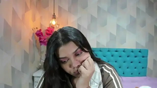 Snapshot of LindaBreeS chatting on 22, 6, 2026 LindaBreeS online show from 22, 6, 2026