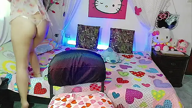 HanaWayne online show from 8, 4, 2026