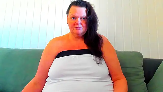 Snapshot of MilanaBiegert chatting on 26, 3, 2026 MilanaBiegert online show from 26, 3, 2026
