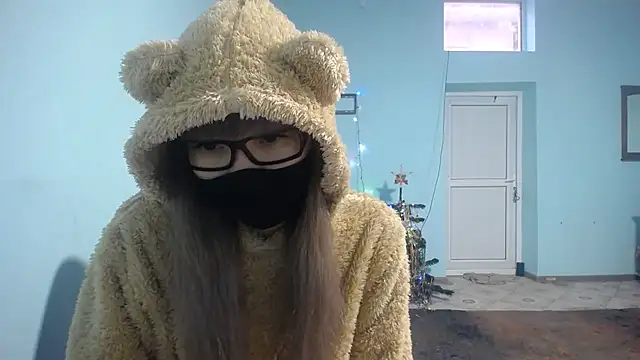 Snapshot of elllaaxx chatting on 6, 1, 2025 elllaaxx online show from 6, 1, 2025