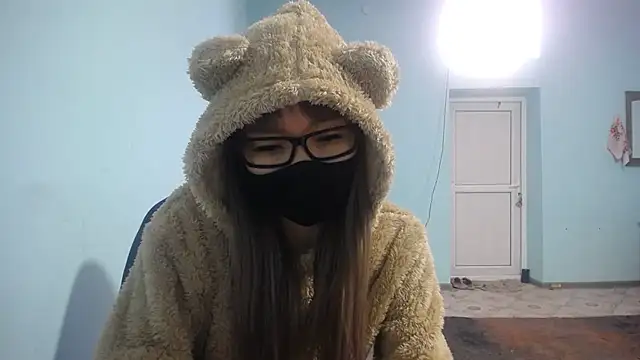 Snapshot of elllaaxx chatting on 1, 3, 2025 elllaaxx online show from 1, 3, 2025