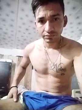 Snapshot of Yesiell chatting on 7, 11, 2025 Yesiell online show from 7, 11, 2025