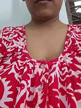 Snapshot of sexyindi_couple chatting on 9, 7, 2026 sexyindi couple online show from 9, 7, 2026