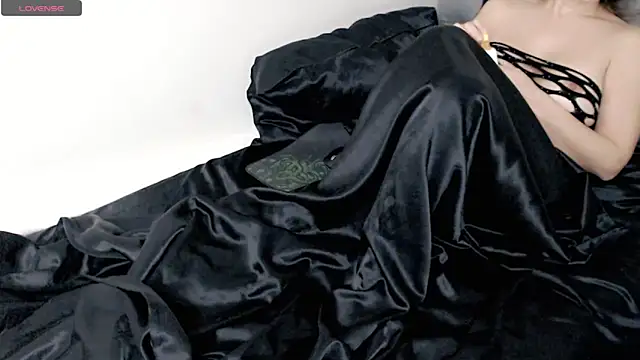 Snapshot of hotmask chatting on 6, 2, 2026 hotmask online show from 6, 2, 2026