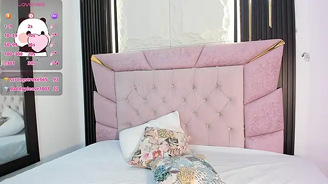 laurem-paulette online show from 31, 1, 2025