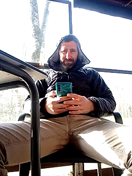 Snapshot of BZHsex chatting on 1, 3, 2025 BZHsex online show from 1, 3, 2025