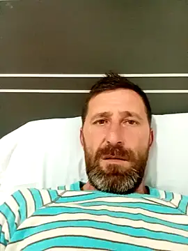 Snapshot of BZHsex chatting on 7, 3, 2025 BZHsex online show from 7, 3, 2025