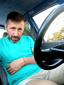 Snapshot of BZHsex chatting on 17, 9, 2025 BZHsex online show from 17, 9, 2025