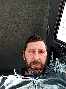 Snapshot of BZHsex chatting on 17, 12, 2025 BZHsex online show from 17, 12, 2025